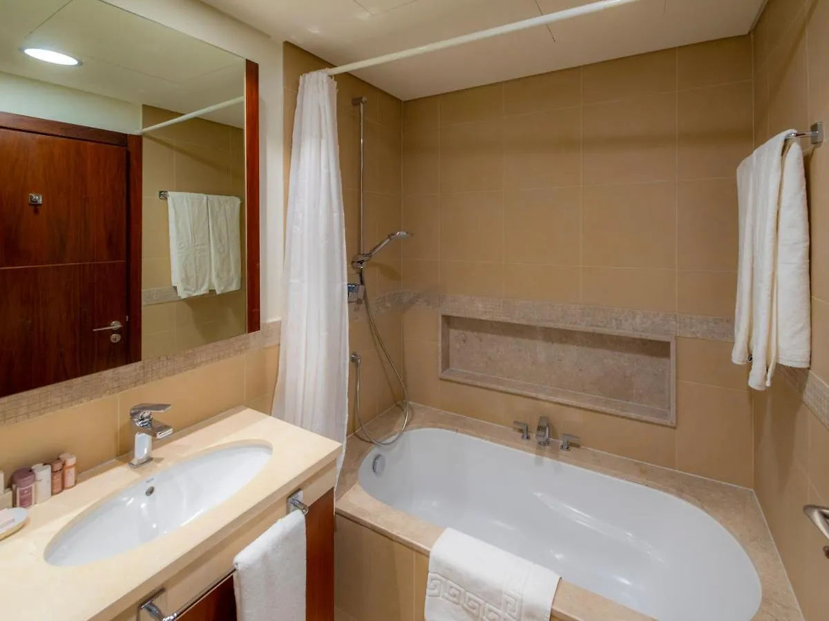 شقة First Class 3Br With Full Burj Khalifa And Fountain View دبي